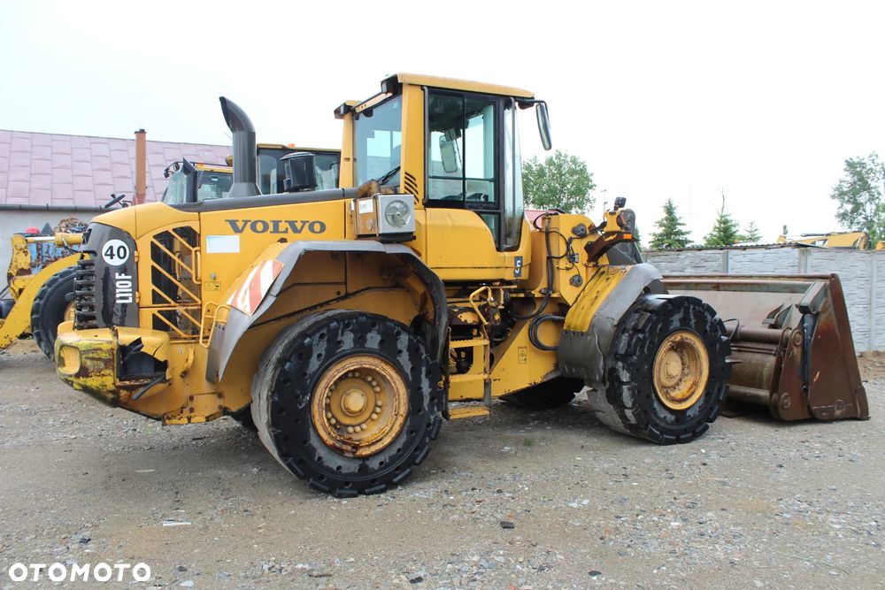 Volvo ŁADOWARKA VOLVO L110 F z Niemiec - 2