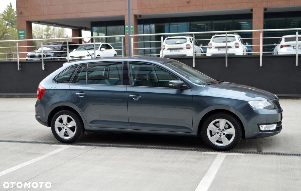 Skoda RAPID Spb 1.2 TSI Ambition - 27