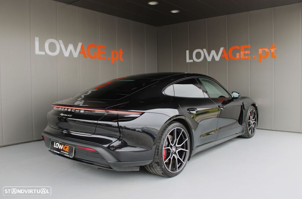 Porsche Taycan 4S - 20