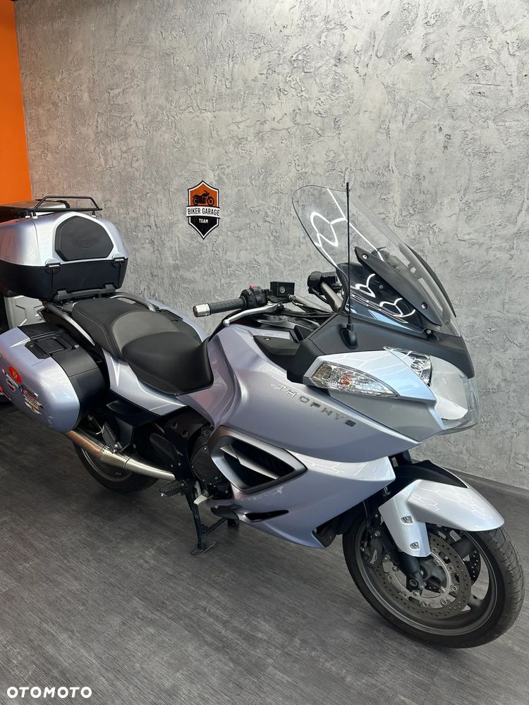 Triumph Trophy - 2