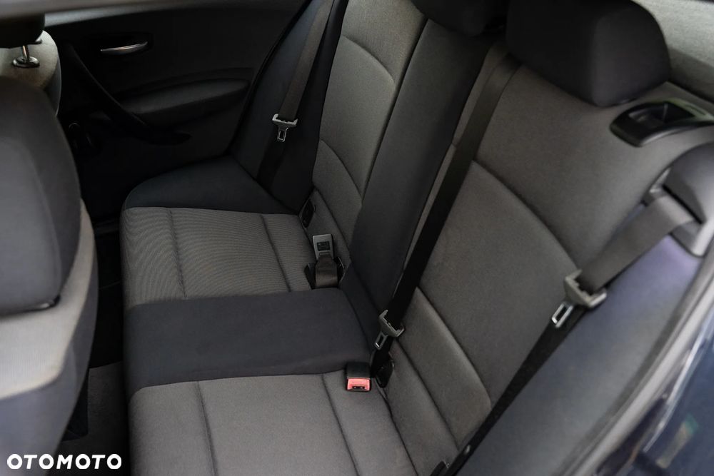 BMW Seria 1 - 14