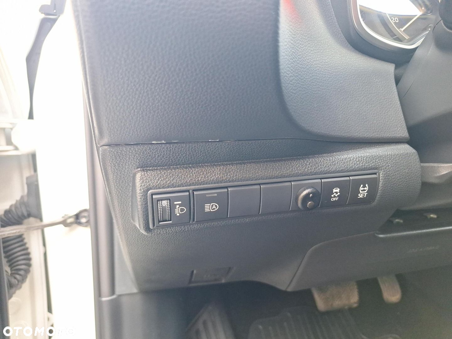 Toyota Corolla - 20