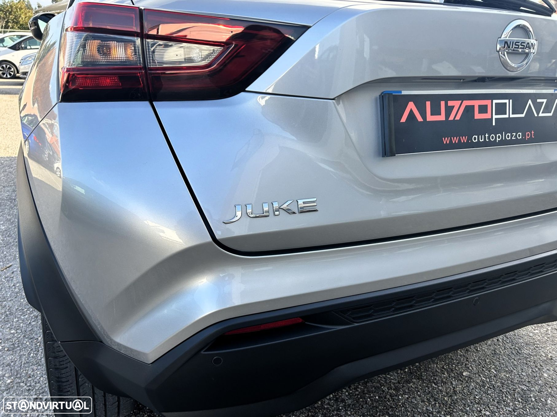 Nissan Juke 1.0 DIG-T N-Connecta DCT - 9