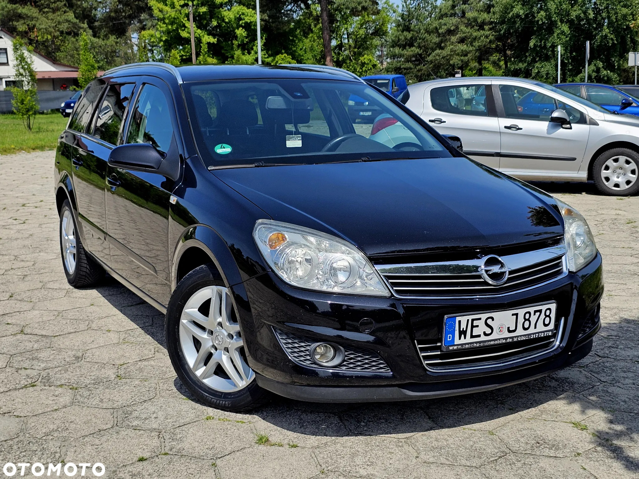 Opel Astra 1.6 Caravan NAVI - 25