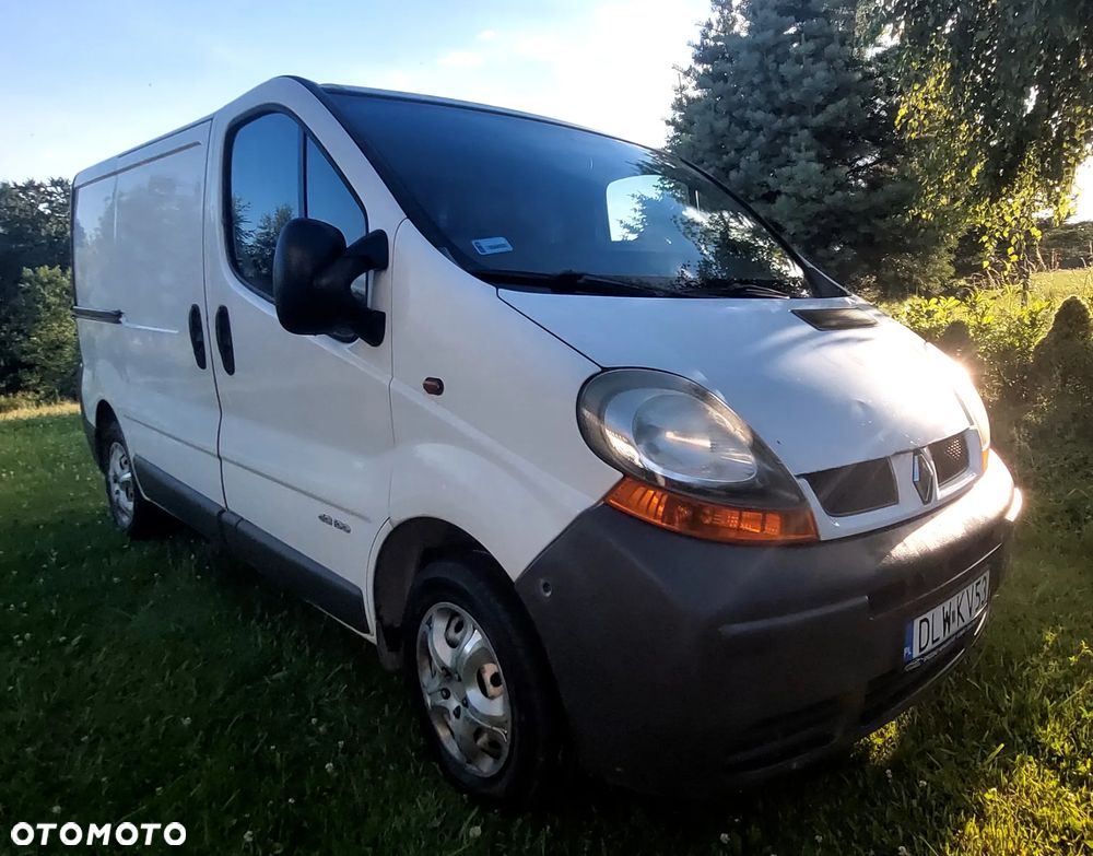 Renault Trafic - 2