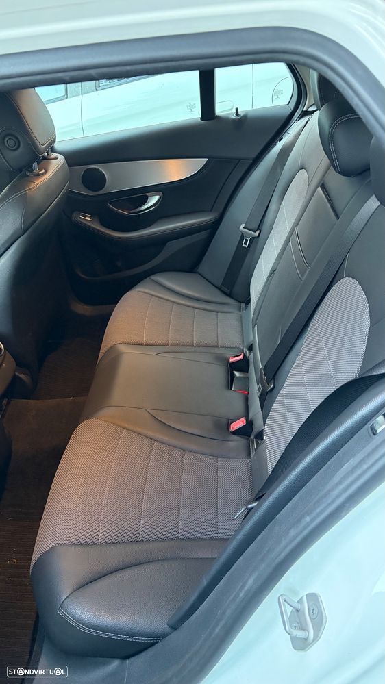 Mercedes-Benz C 220 d Avantgarde - 12