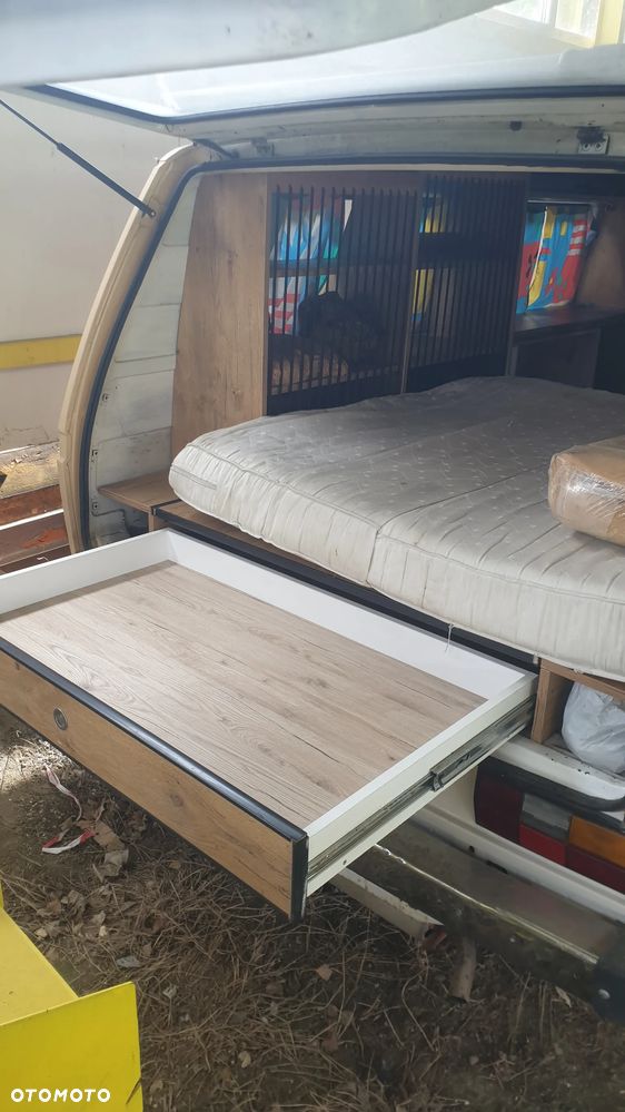Volkswagen Transporter - 8