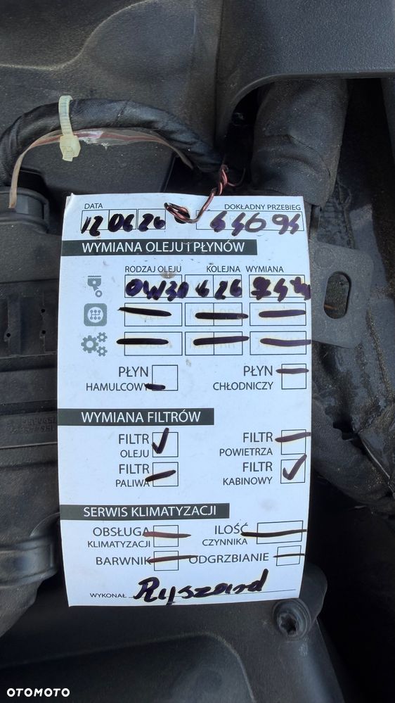 BMW Seria 8 - 30