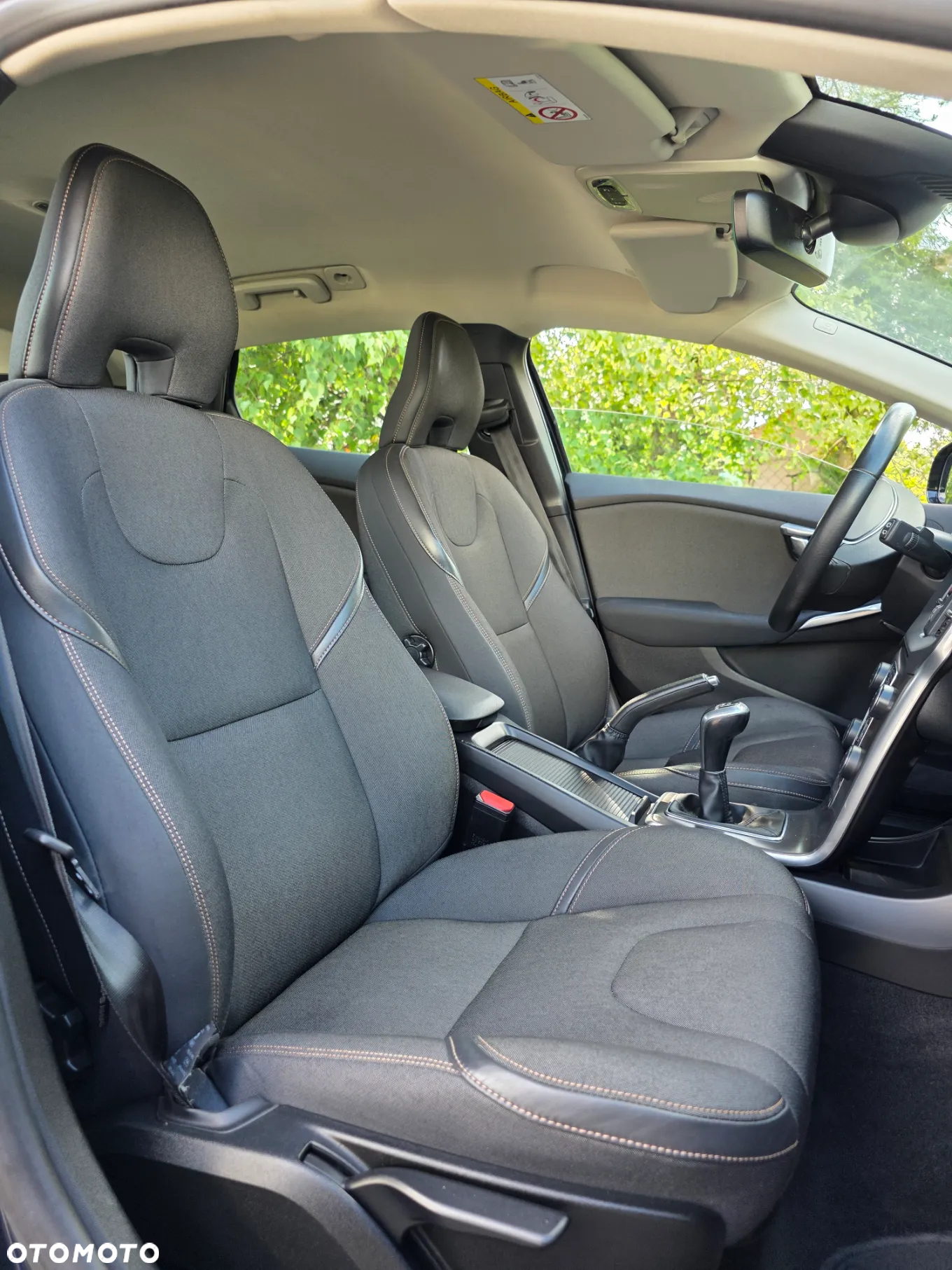 Volvo V40 Cross Country D2 Drive-E SCR Dynamic Edition - 24
