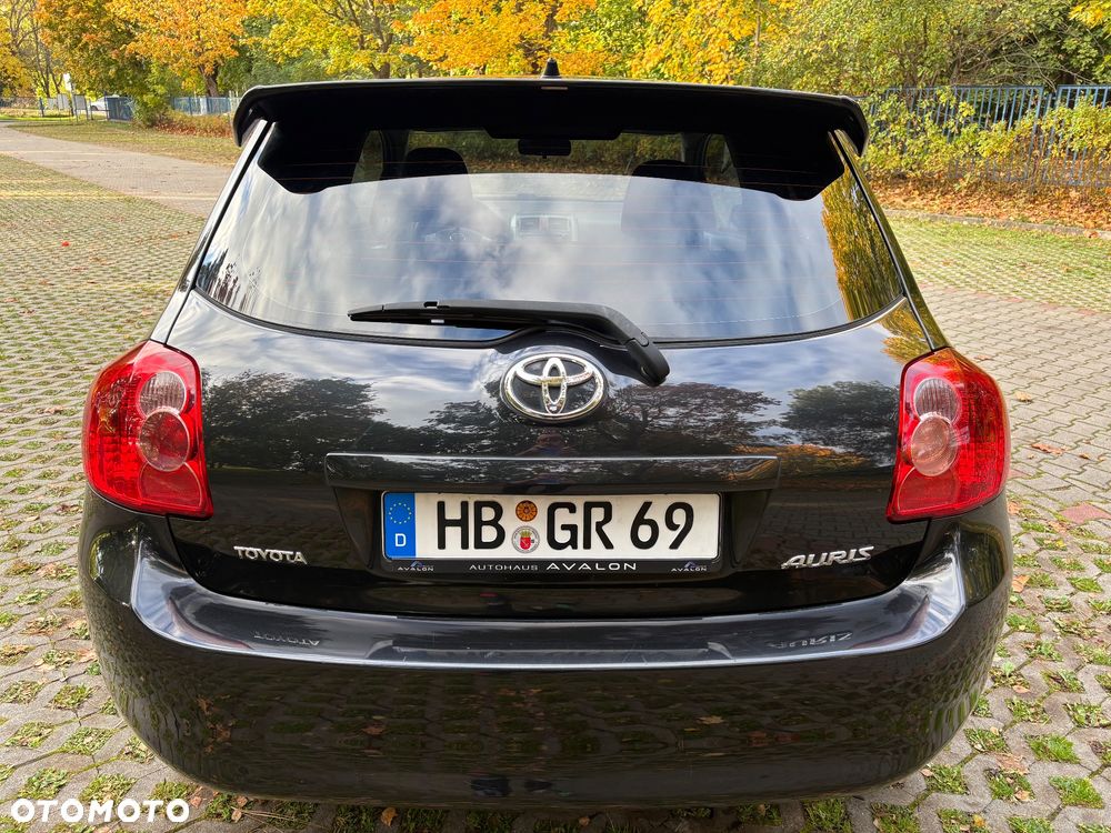 Toyota Auris - 8