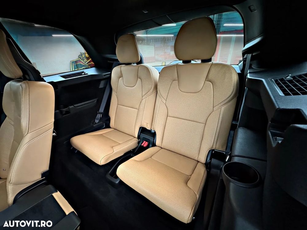 Volvo XC 90 T8 AWD Twin Engine Geartronic Inscription - 31