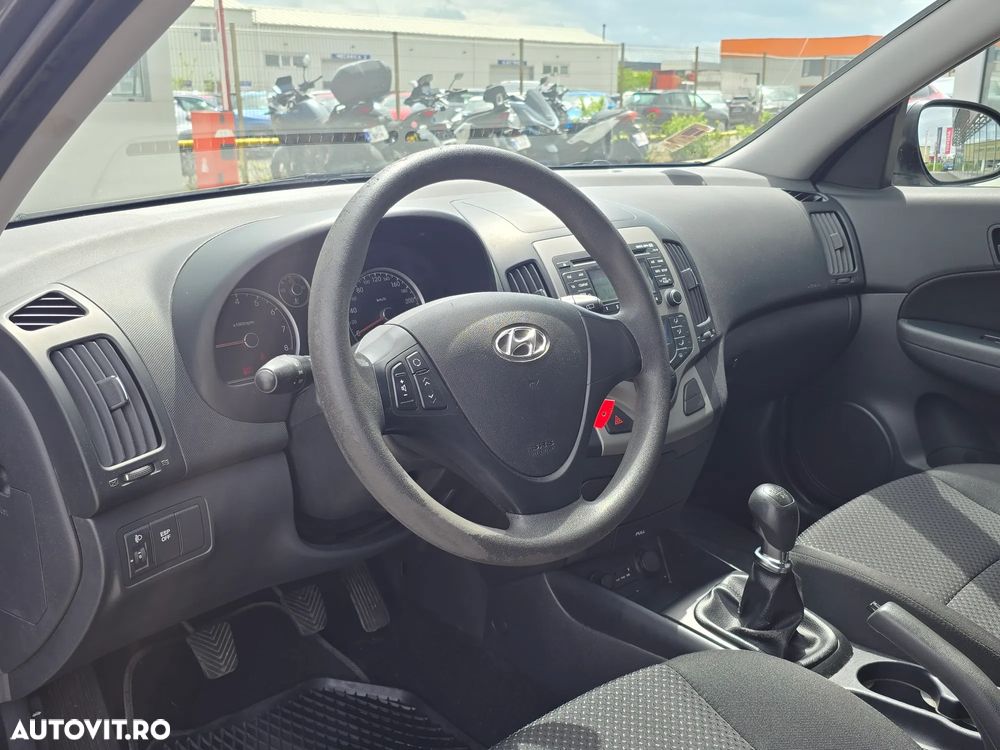 Hyundai i30 1.6 GL VM Comfort - 11
