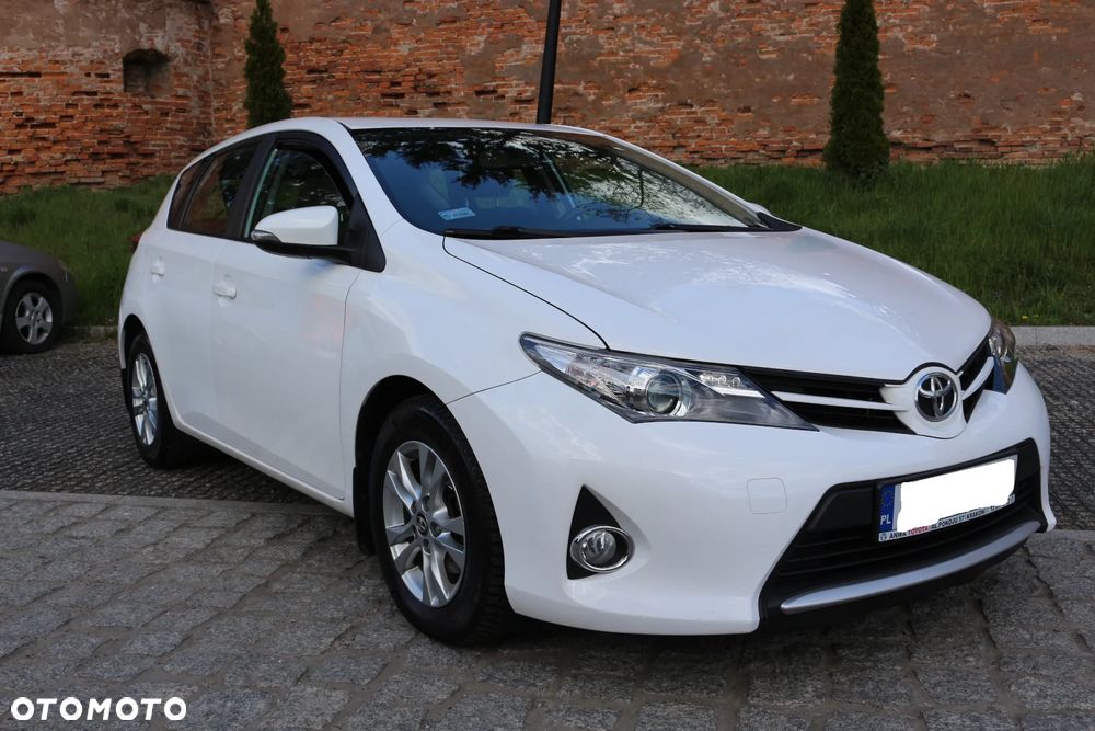 Toyota Auris 1.4 D-4D Active - 2