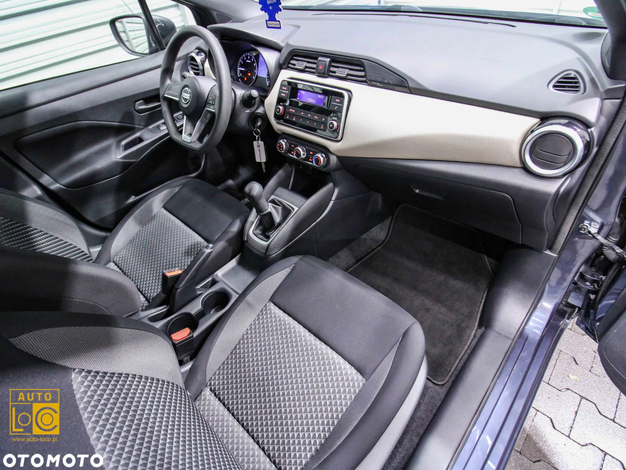 Nissan Micra 1.0 Acenta - 9