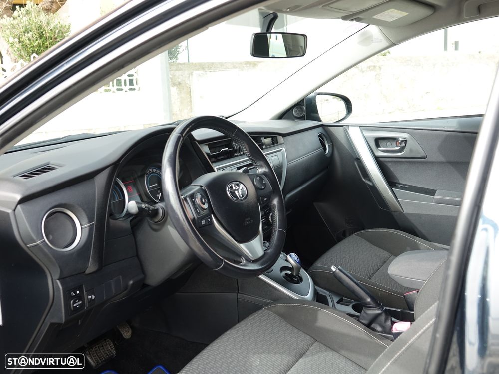 Toyota Auris 1.8 HSD - 7