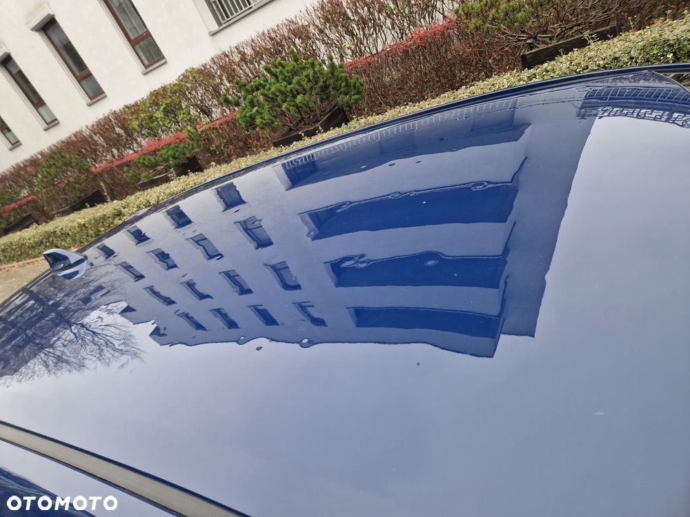 Toyota Corolla 1.8 Hybrid Comfort - 10