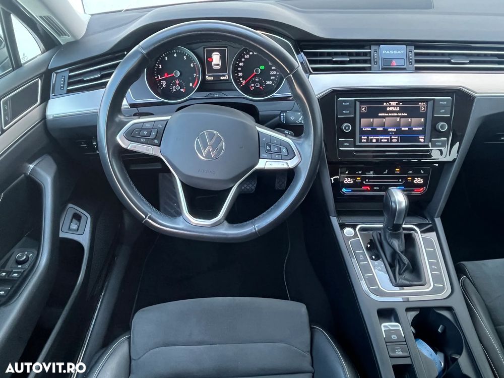 Volkswagen Passat 2.0 TDI DSG Highline - 13