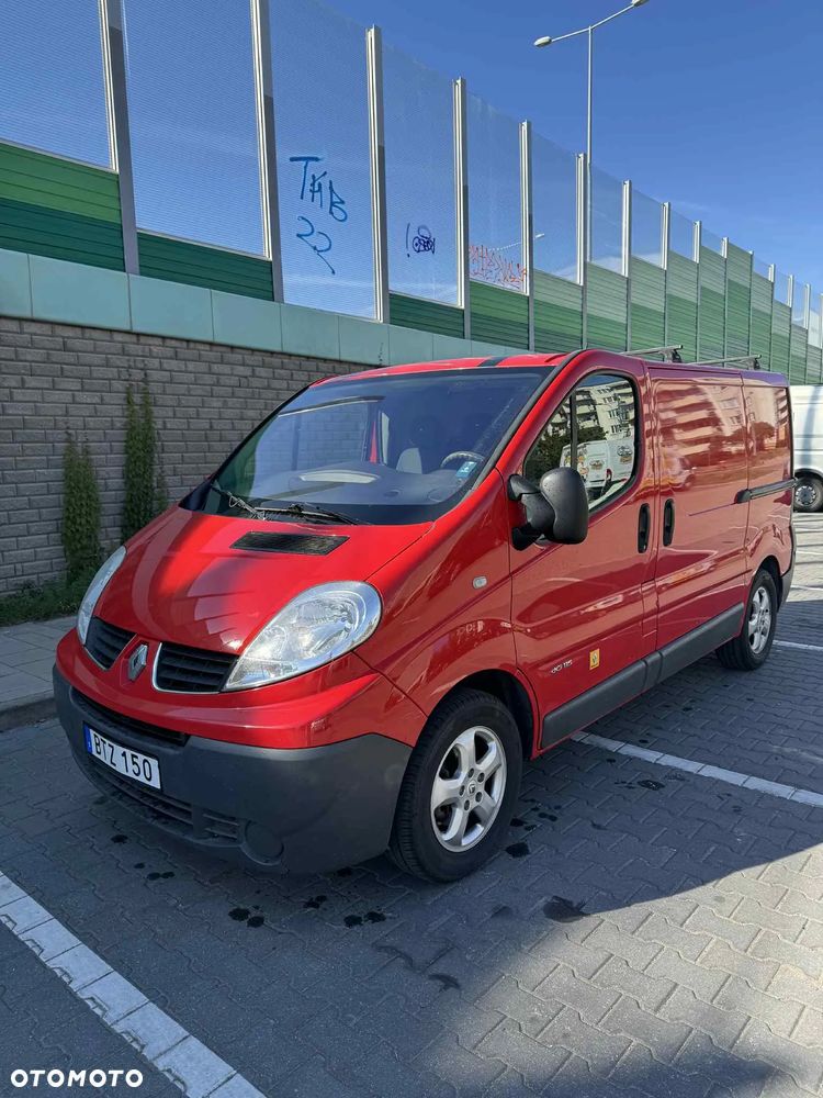 Renault Trafic - 1