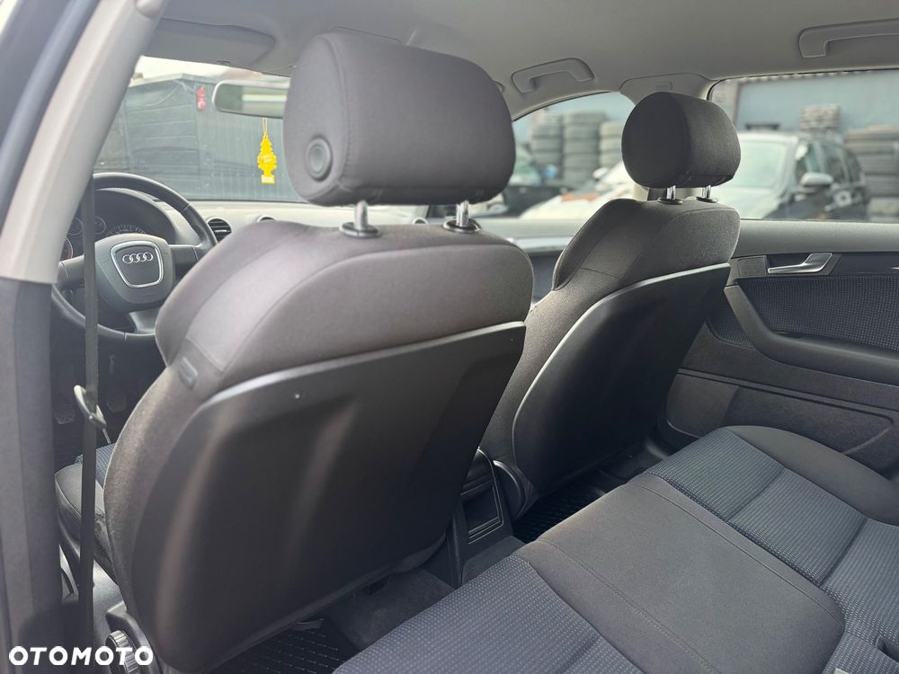 Audi A3 Sportback - 19