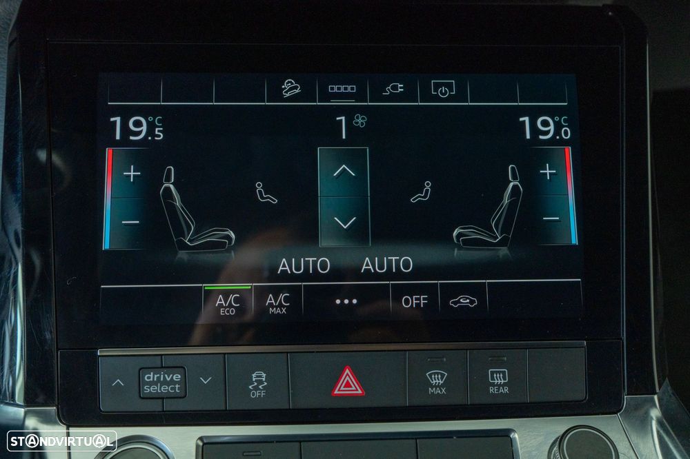 Audi e-tron Sportback 55 quattro S line - 23
