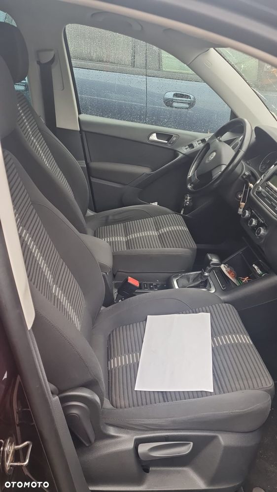 Volkswagen Tiguan - 8