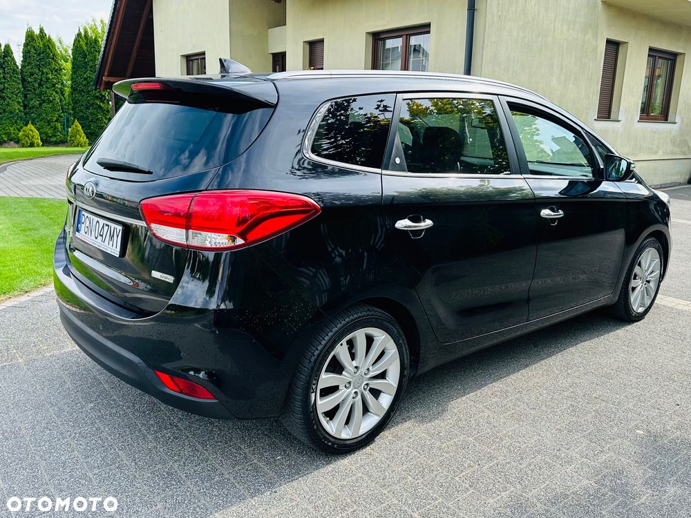 Kia Carens 1.7 CRDi Business Line 7os 7DCT - 25