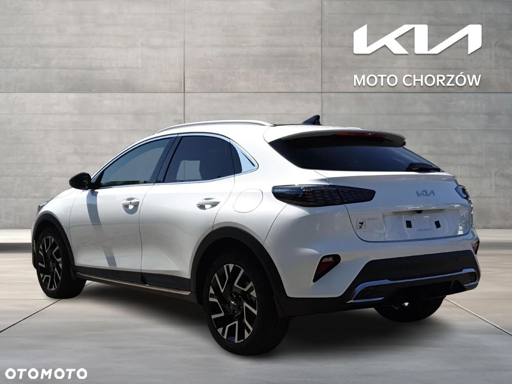 Kia XCeed 1.6 T-GDI Tribute DCT - 3