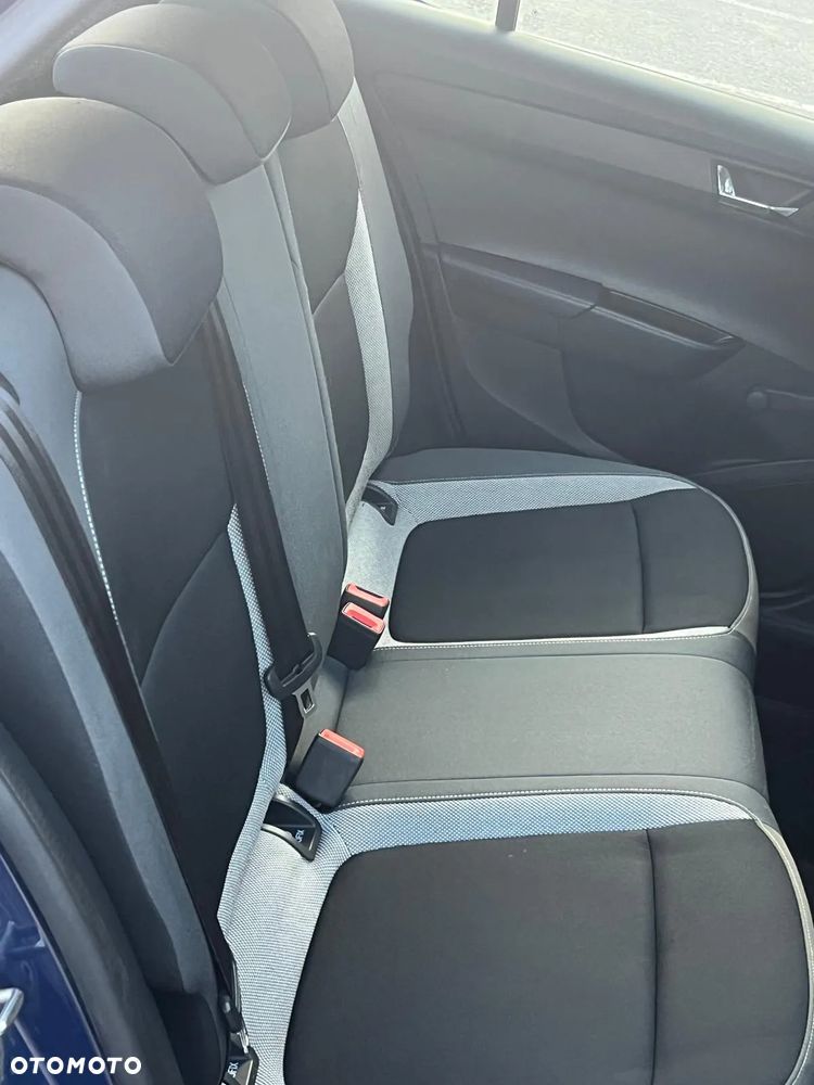 Skoda Fabia 1.0 Ambition - 12