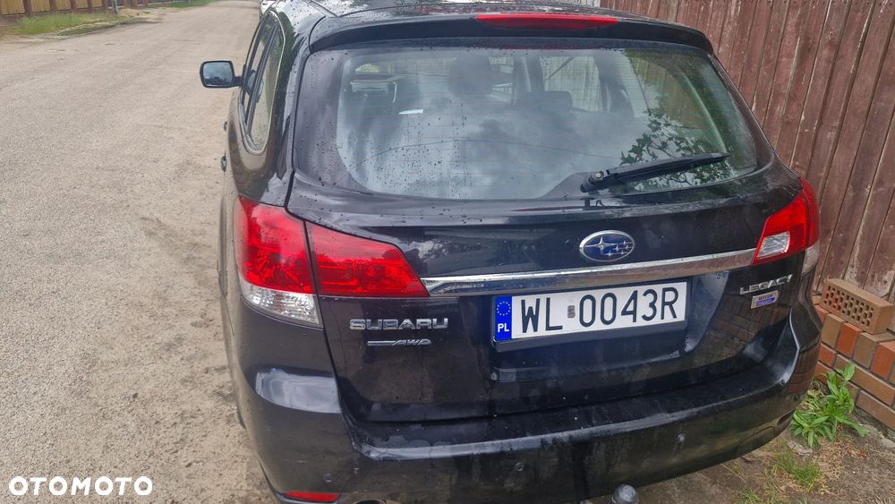 Subaru Legacy 2.0 D Sport - 2