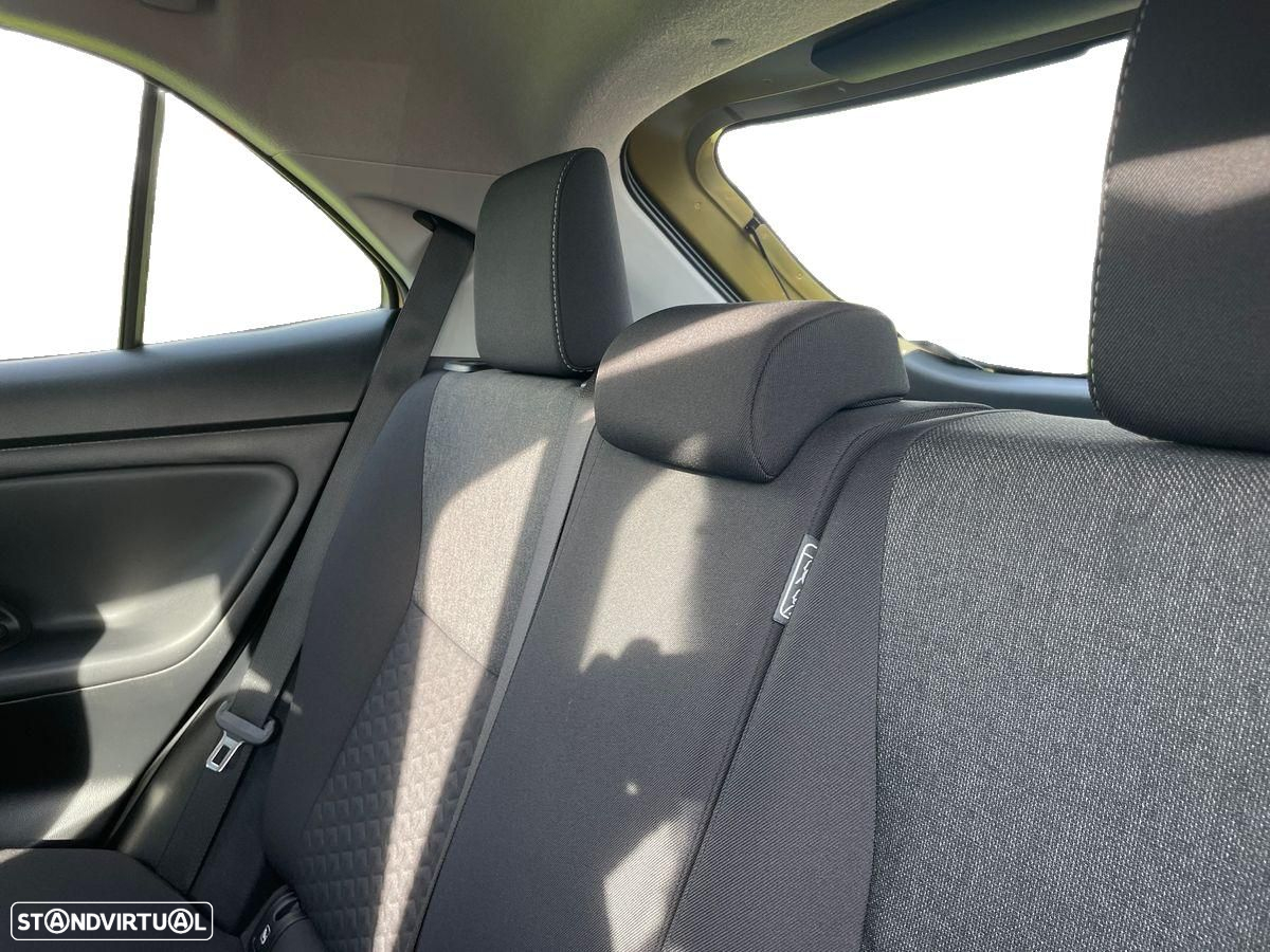 Toyota Yaris Cross - 18