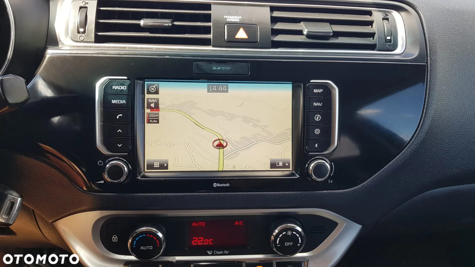 Kia Rio - 22