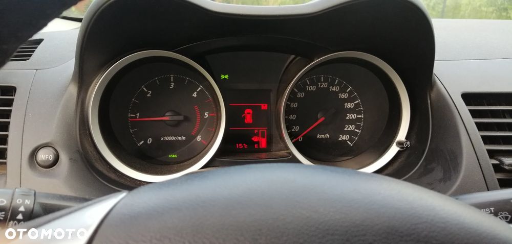 Mitsubishi Lancer - 15