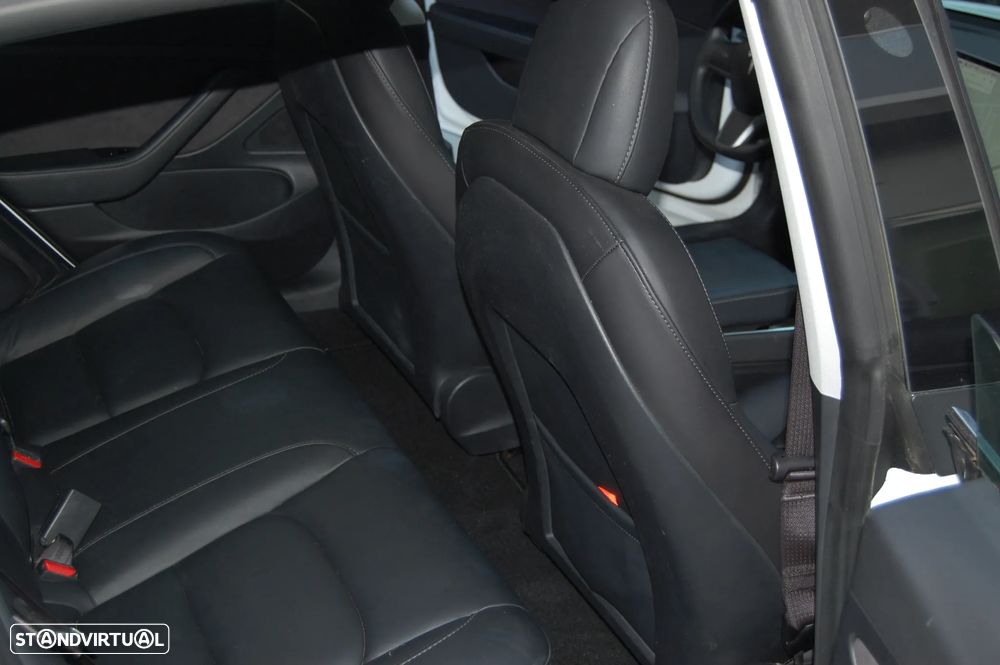 Tesla Model 3 Standard RWD - 12