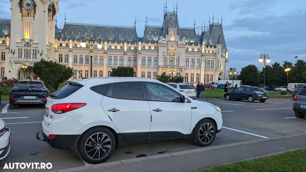 Hyundai ix35 2.0 CRDI High 4WD GLS Aut. Luxury+ - 3