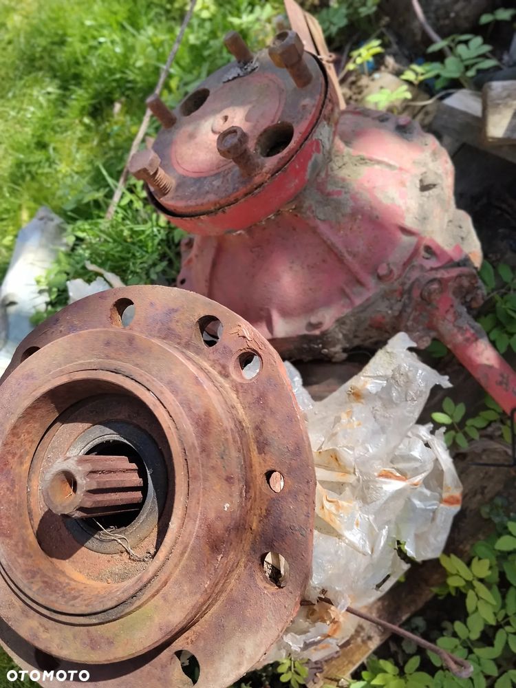 Części do MTZ 82 ciągnik MTZ 82 zwolnica - 6