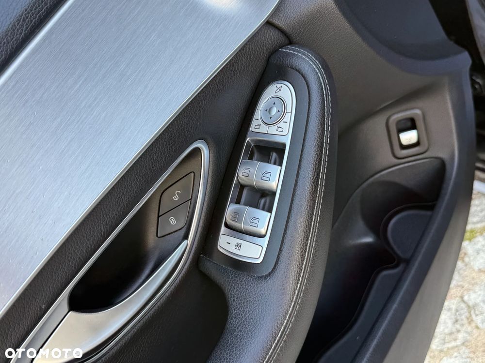 Mercedes-Benz Klasa C 220 d 9G-TRONIC AMG Line - 12