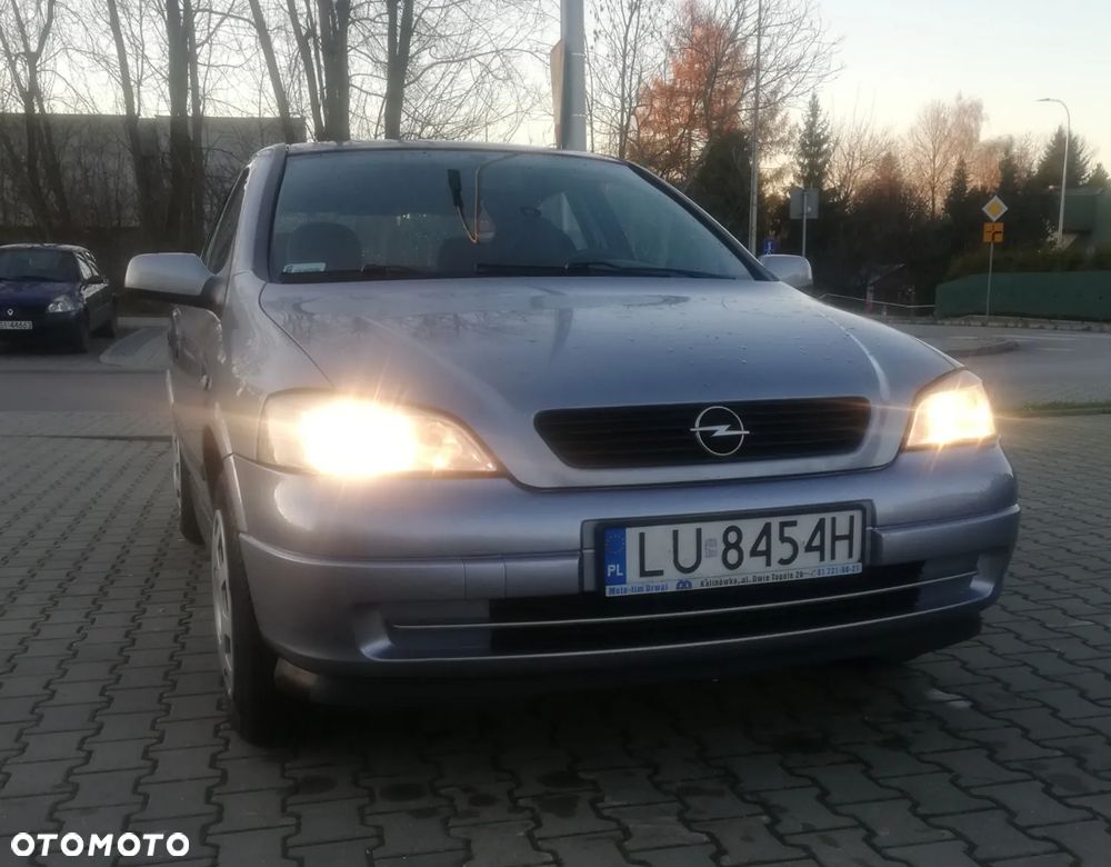 Opel Astra - 3