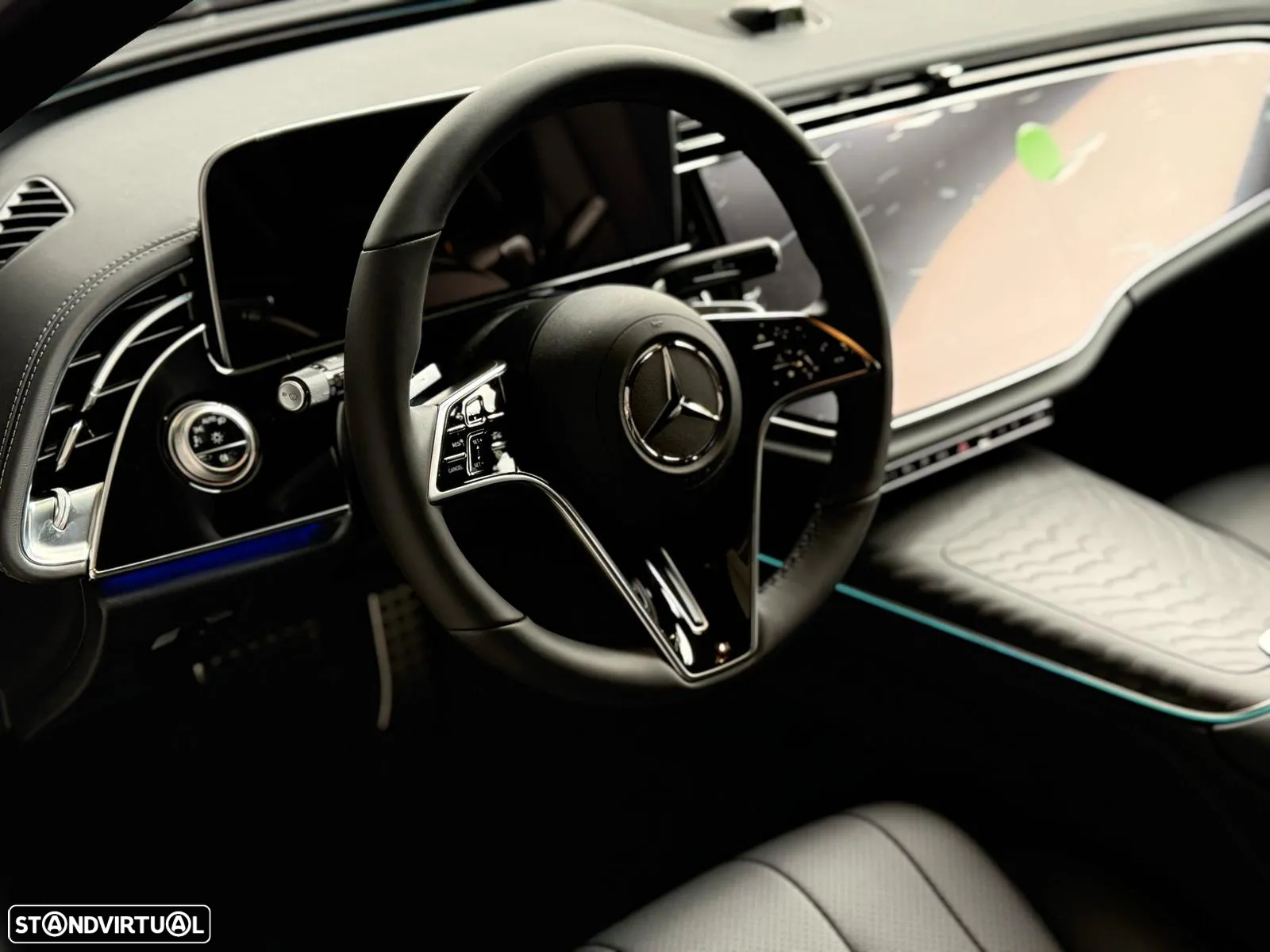 Mercedes-Benz E 300 de Avantgarde 4Matic - 12