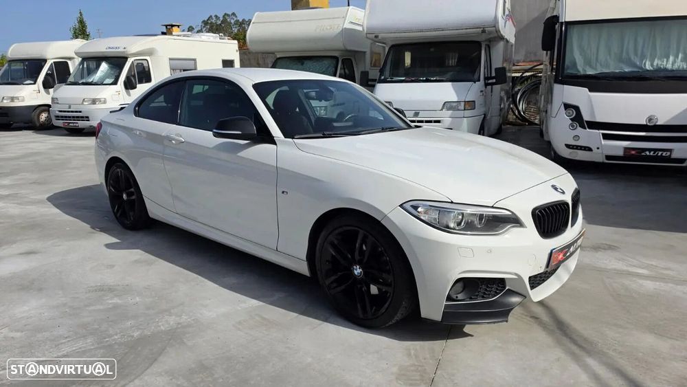BMW 220 d Coupe Pack M - 2