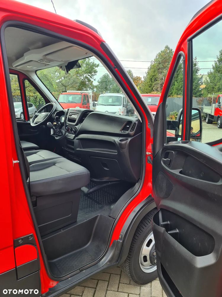 Iveco DAILY - 9