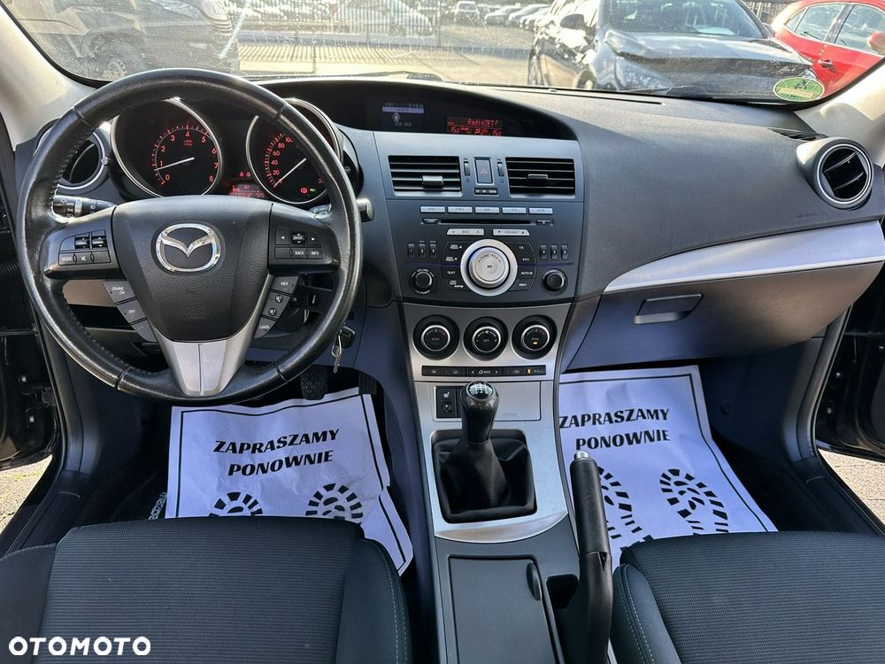 Mazda 3 - 10