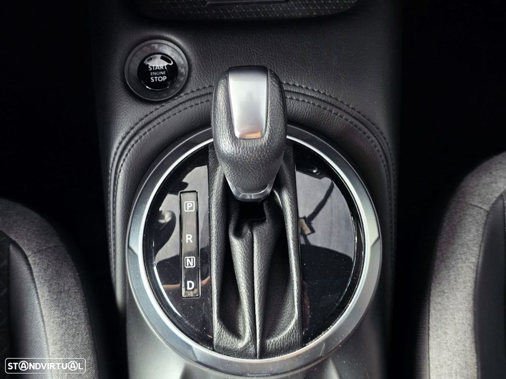 Nissan Juke 1.0 DIG-T N-Connecta NAV. DCT - 18
