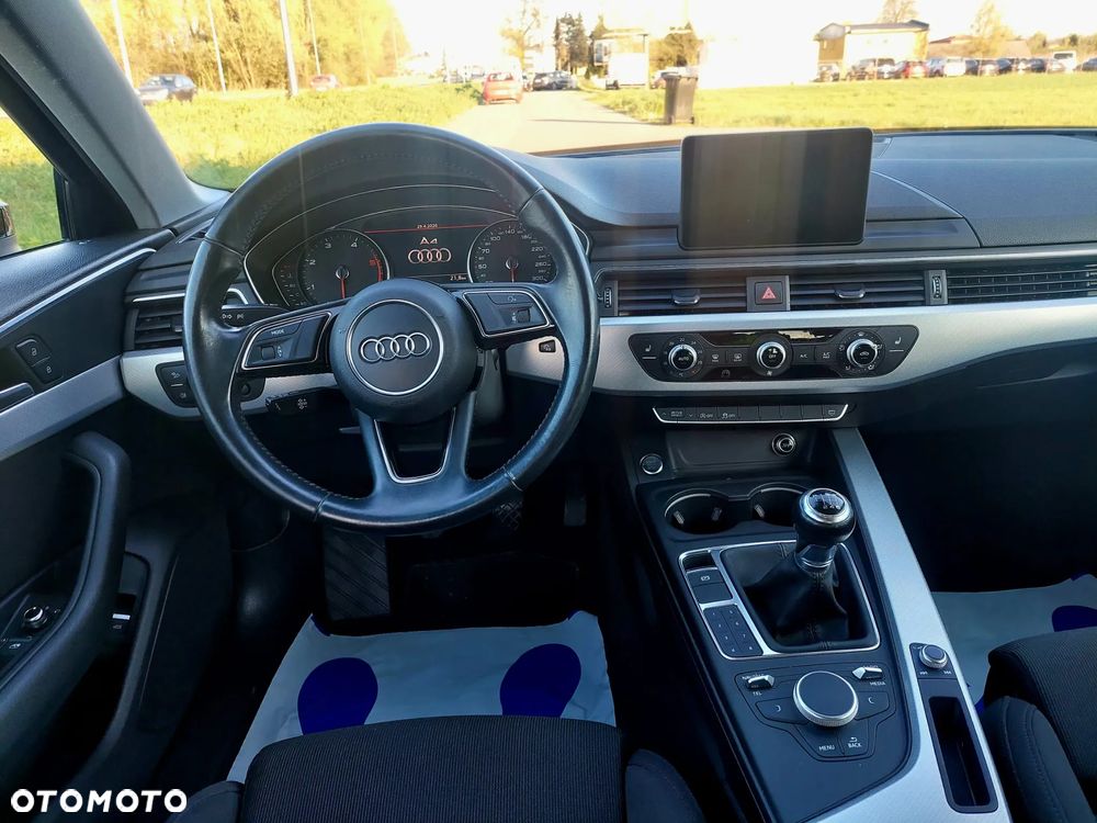 Audi A4 Avant 2.0 TDI - 14