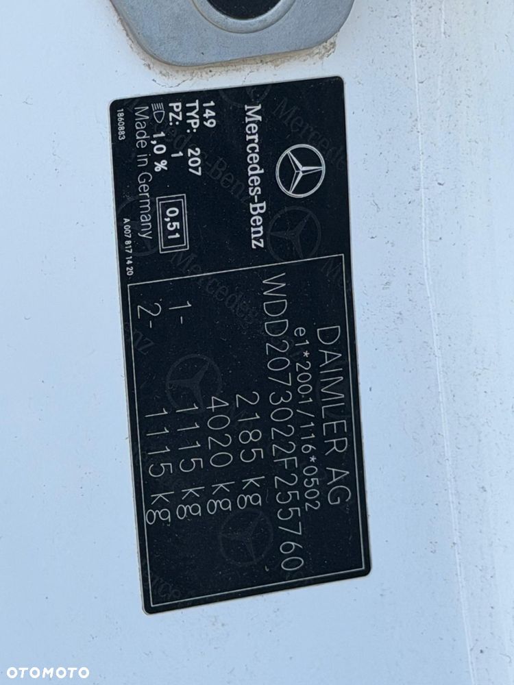 Mercedes-Benz Klasa E 220 CDI 7G-TRONIC - 17