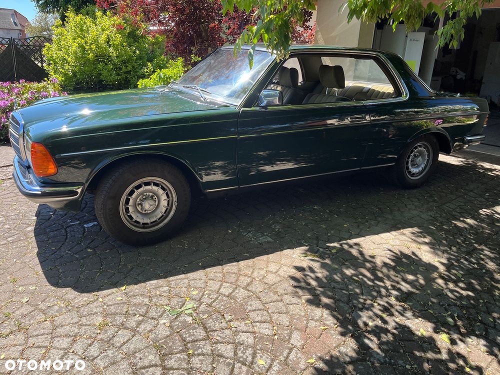 Mercedes-Benz W123 - 8