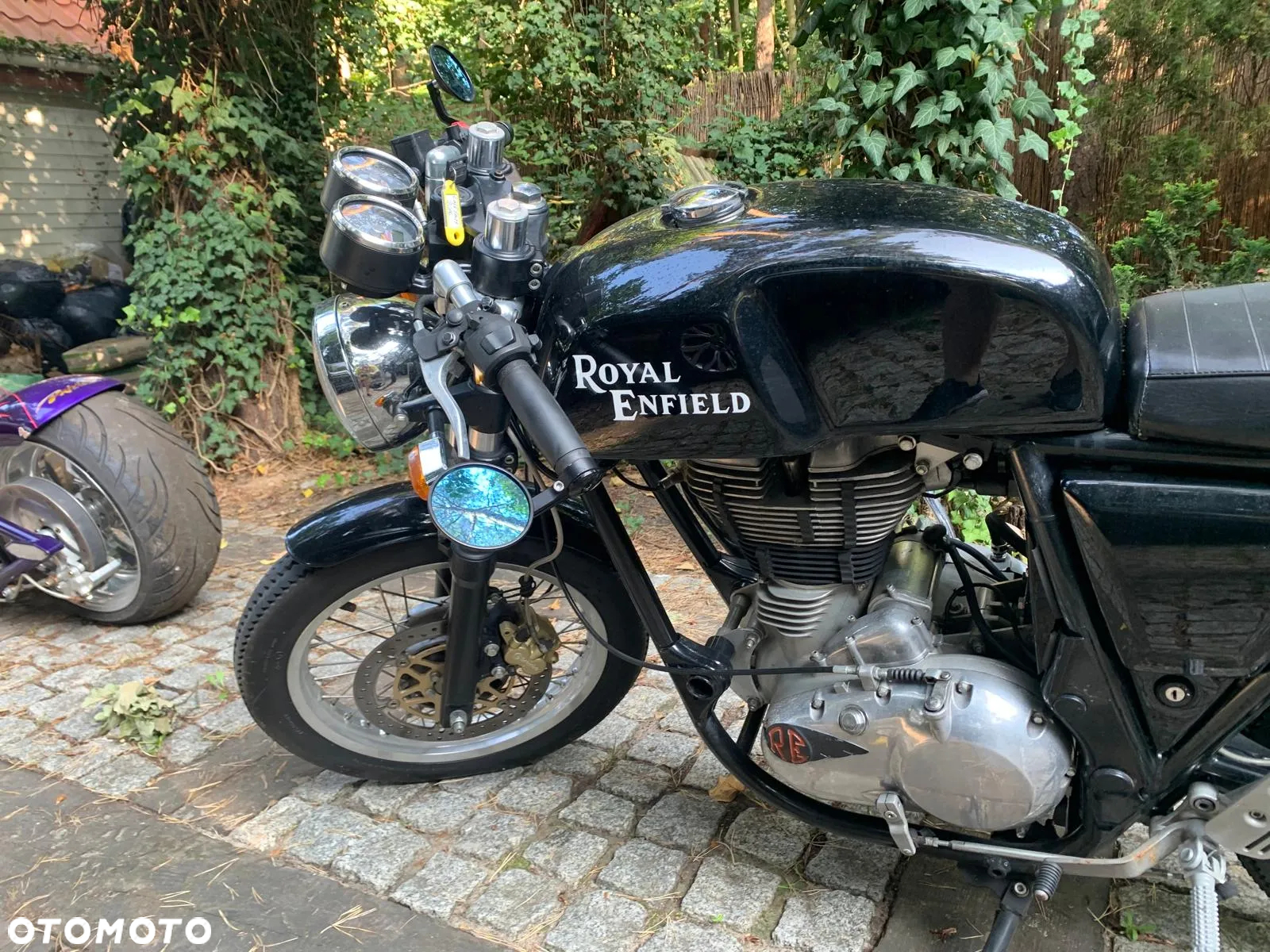 Royal Enfield Continental - 5