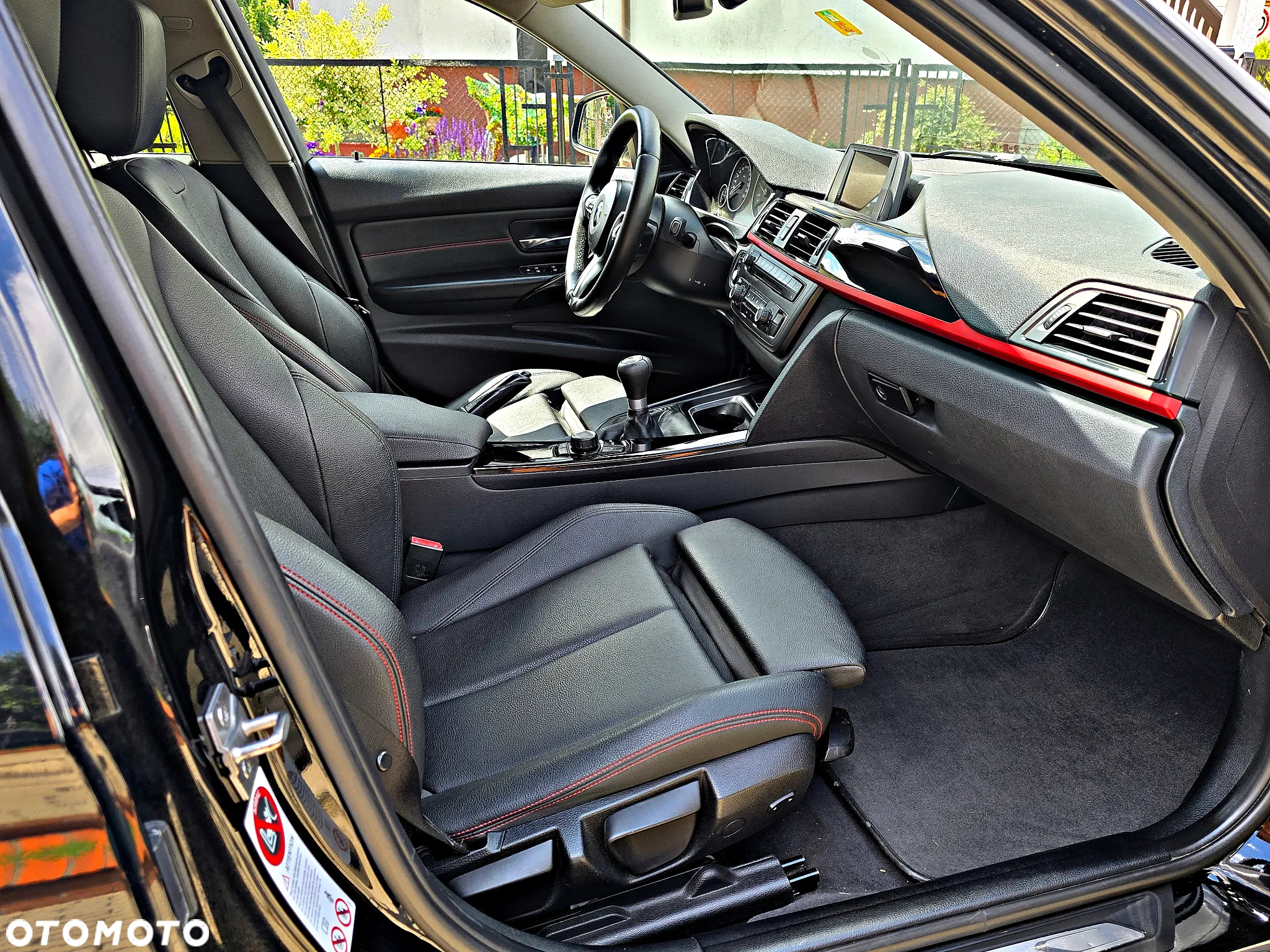 BMW Seria 3 320d Sport Line - 22