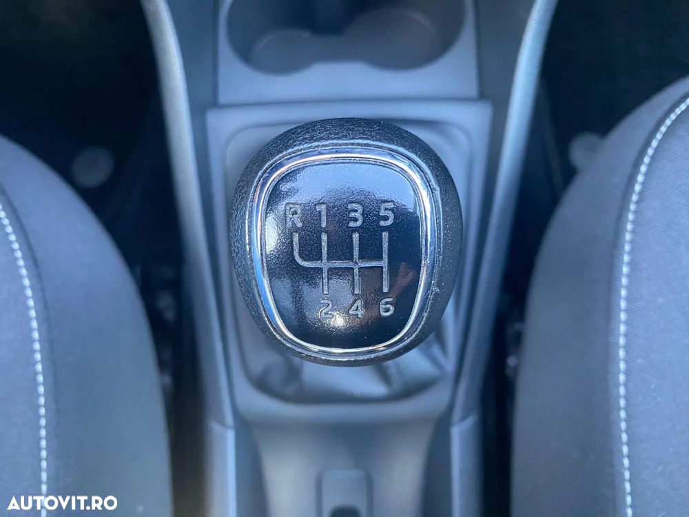 Skoda RAPID - 25