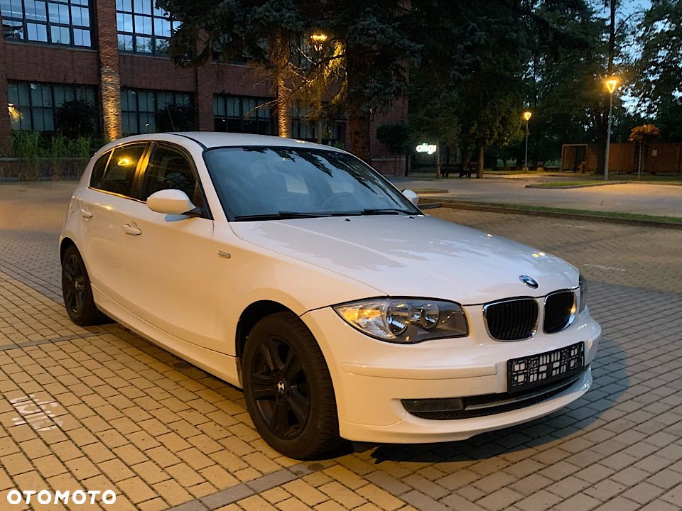 BMW Seria 1 - 24