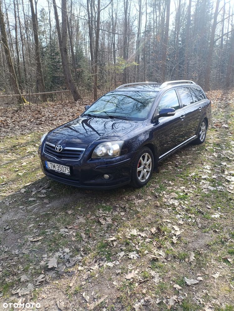 Toyota Avensis 2.0 D-4D - 2